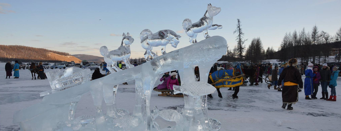 Мөсний баяр